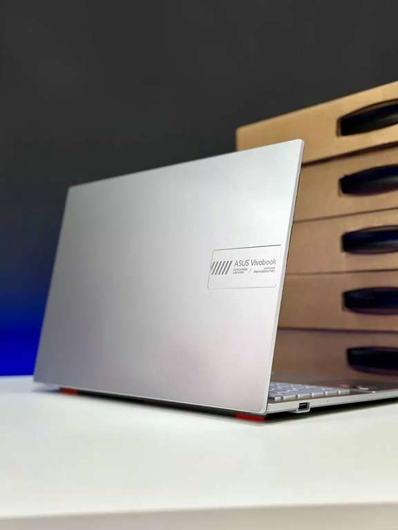 Ноутбук ASUS VivoBook GO 15 OLED (15.6", Ryzen 5 7520U, RAM 16 ГБ, SSD 512 ГБ, Radeon 610M)