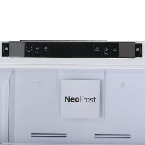 Встраиваемый холодильник Beko BCNA275E2S (177.8 см, 254 л, No Frost) и антибактериальный коврик OneTwo O2AM019 (+ вариант дешевле)