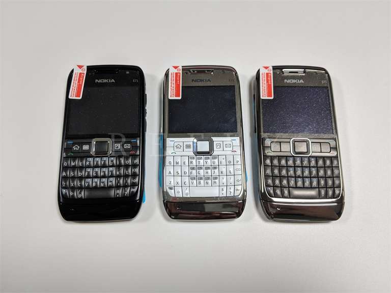 Телефон Nokia E71 (восстановленный)