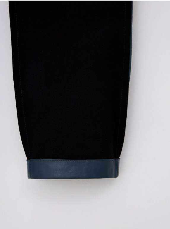 Прямые женские брюки SELA, искусственная кожа, темно-бирюзовые/черные