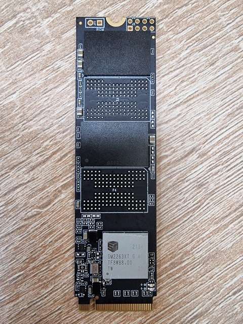 1 Тб Внутренний SSD NVME диск XrayDisk (2360₽ с монетами)