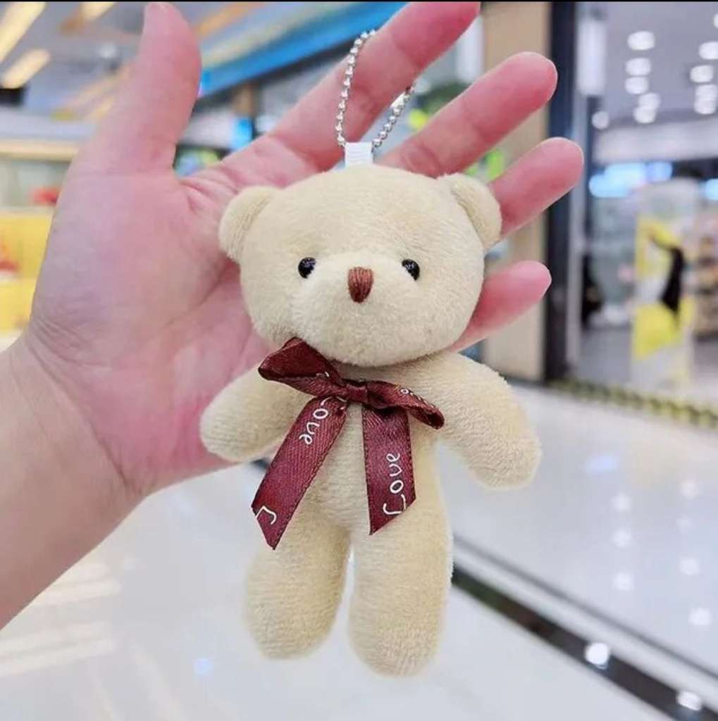 2 игрушки на рюкзак