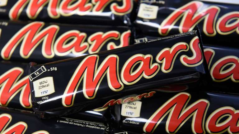 Шоколадный батончик Mars Max с карамелью и нугой, 81г