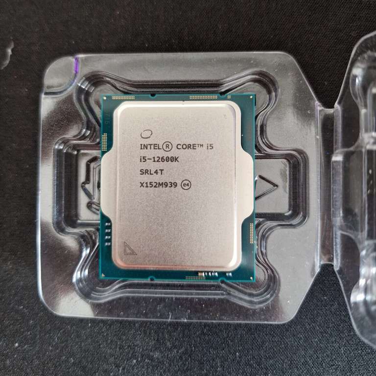 Процессор Intel i5 12600k