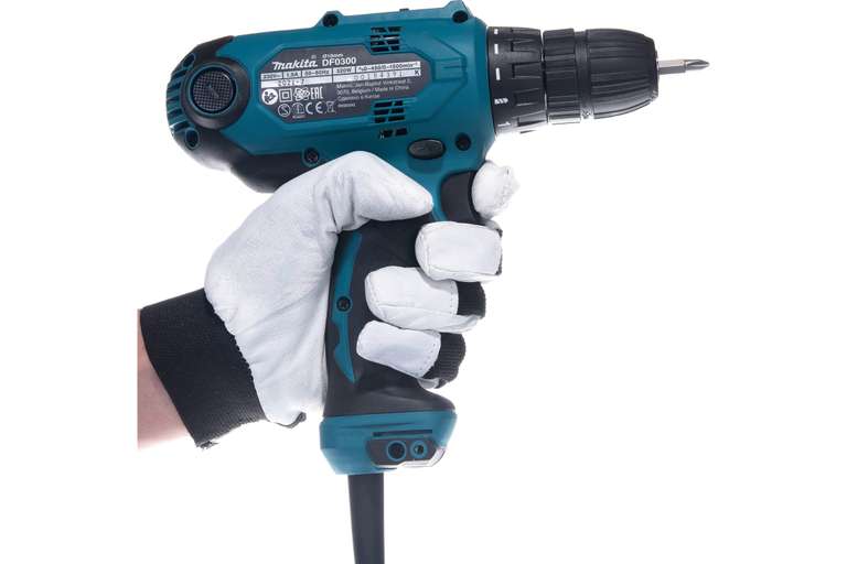 Набор электроинструмента Makita DK0166 (дрель-шуруповерт DF0300 + лобзик 4329)