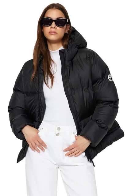 Женская куртка / пуховик Trendyol в сером и черном цветах