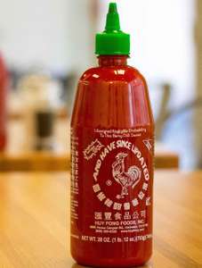 Острый соус Шрирача Huy Fong Foods Sriracha, 800г