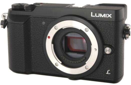 Камера Panasonic Lumix DMC-GX80 Body