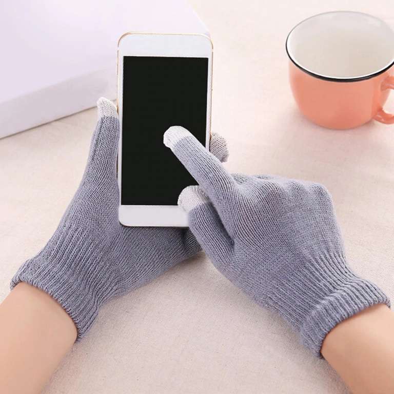 Зимние перчатки (работают с сенсорным экраном)