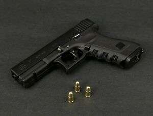 Мини модель пистолета в масштабе 1:3 - Glock G17 (нет прямой доставки в РФ)