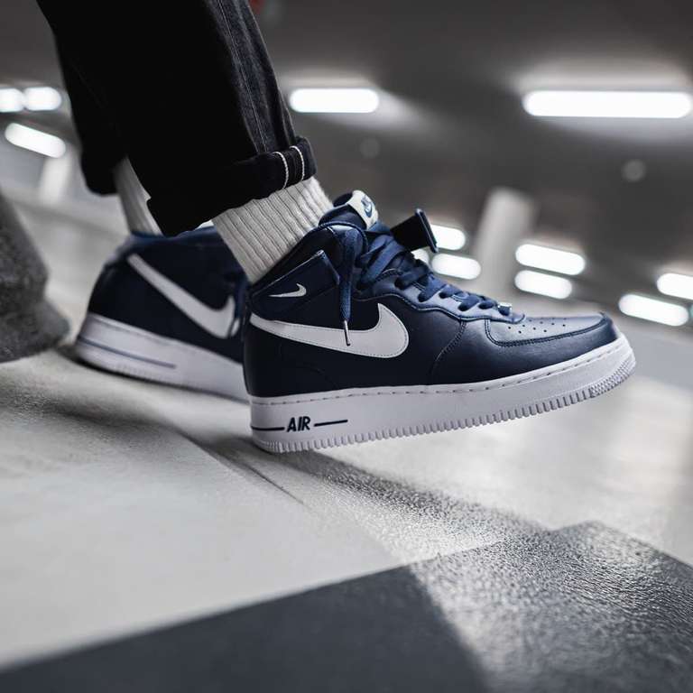 Кроссовки Nike Air Force 1 Mid 07 AN20