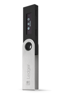 Аппаратный криптокошелёк Ledger Nano S (Matte Black) с официального сайта