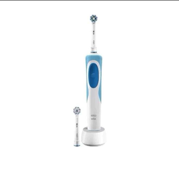 Электрическая зубная щетка Oral-B Vitality + 2 насадки