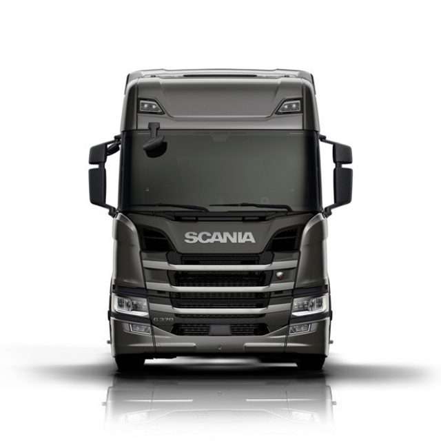 Бесплатно получаем сувениры от Scania