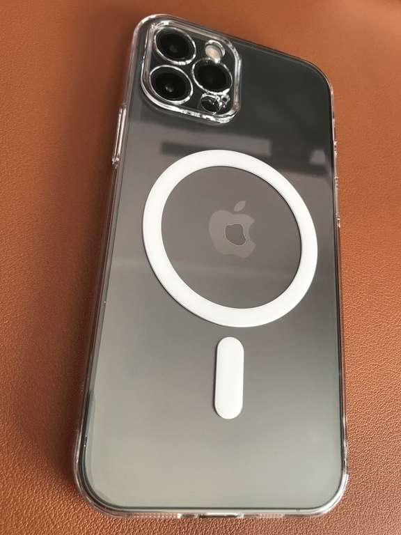 Магнитный чехол Baseus для iPhone