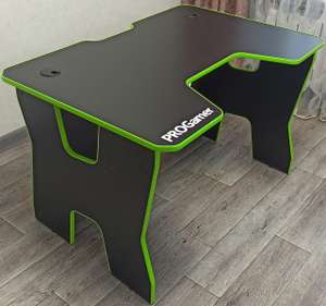 Геймерский компьютерный стол PROGamer ИКС-РЭЙСЕР, 120х80х73 см, чёрно-зелёный