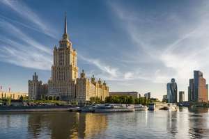 Прогулка по Москве-реке «Золотой маршрут» на теплоходе «Алексия»